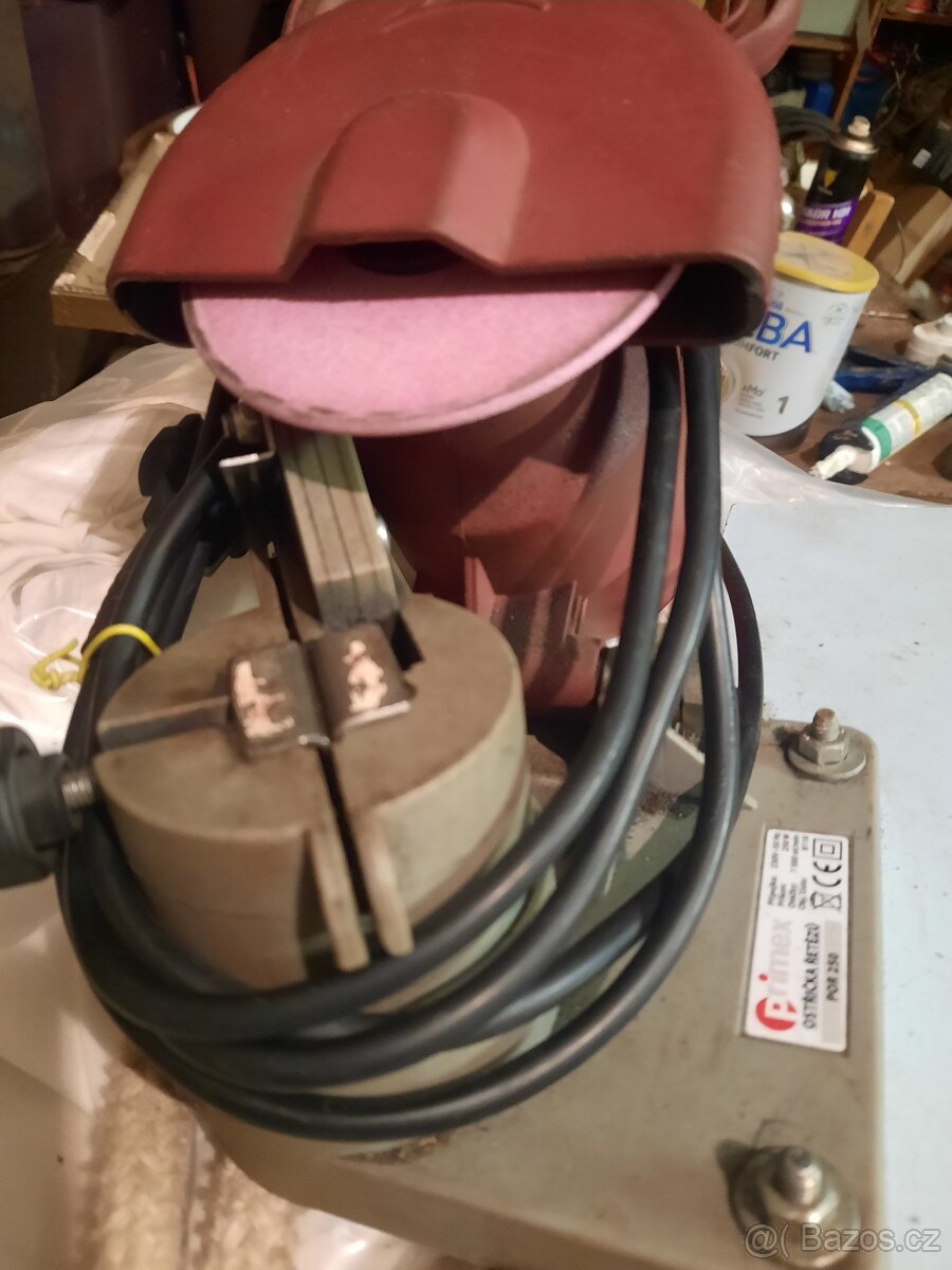 Bruska na řetěz do motorové pily - 2