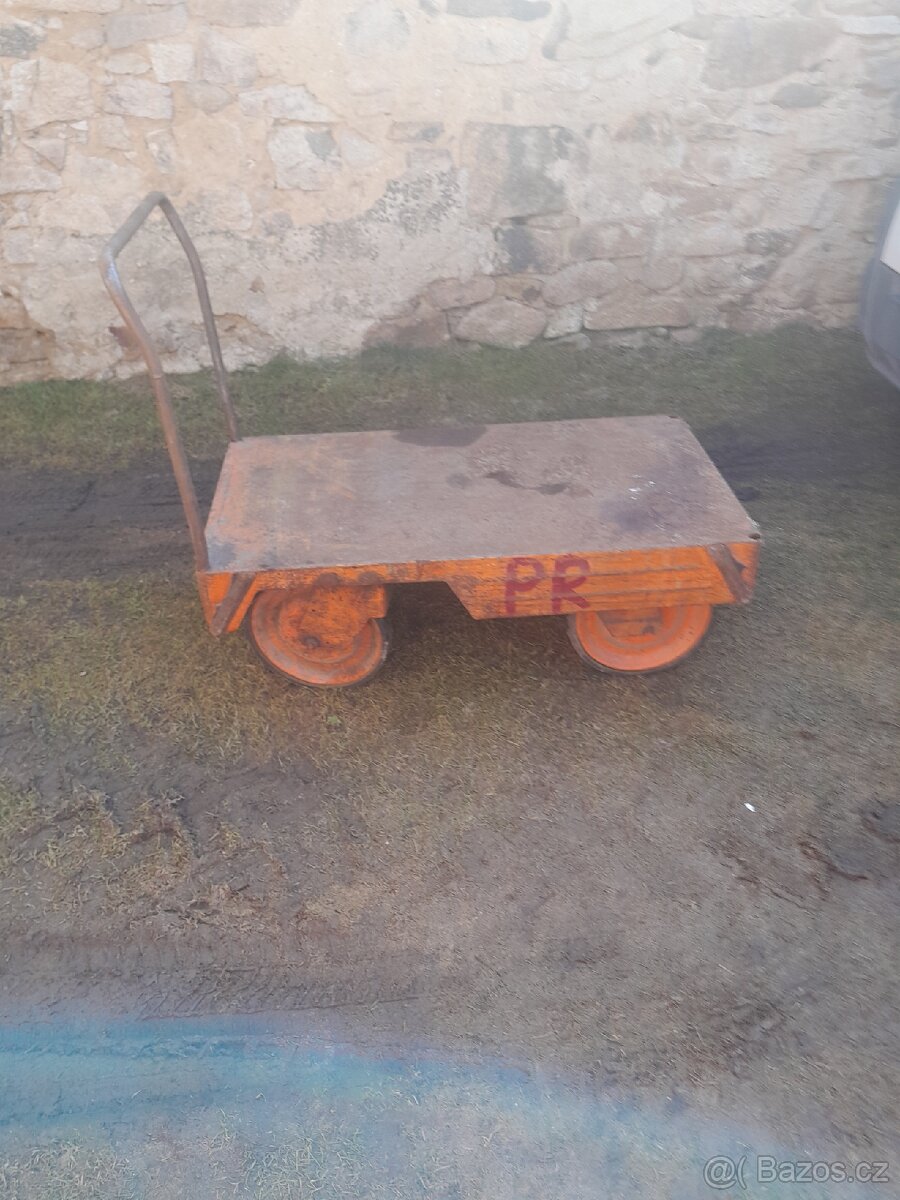 Manipulační vozik - 2