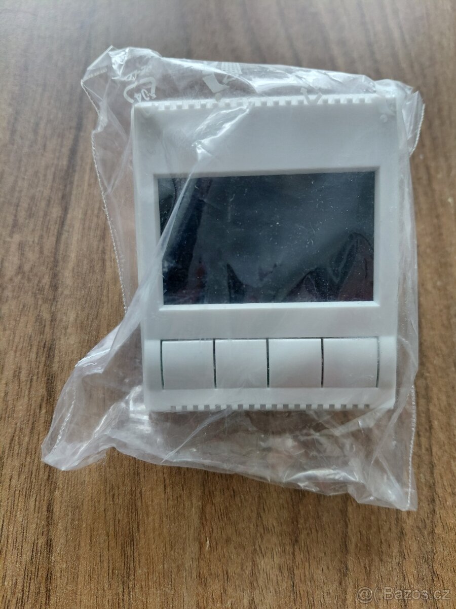 Hodiny spínací programovatelné ABB - 2