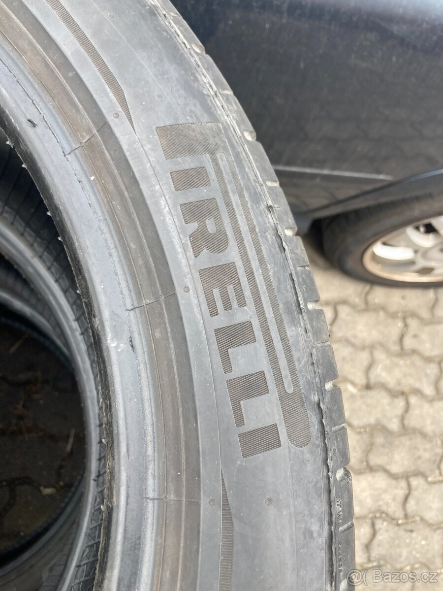 Sada letních pneu Pirelli 285/40/21, cca 3,5mm - 2