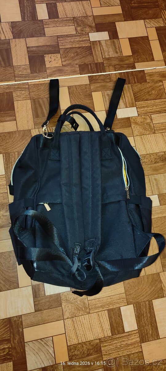 Přebalovací batoh s podložkou - 2