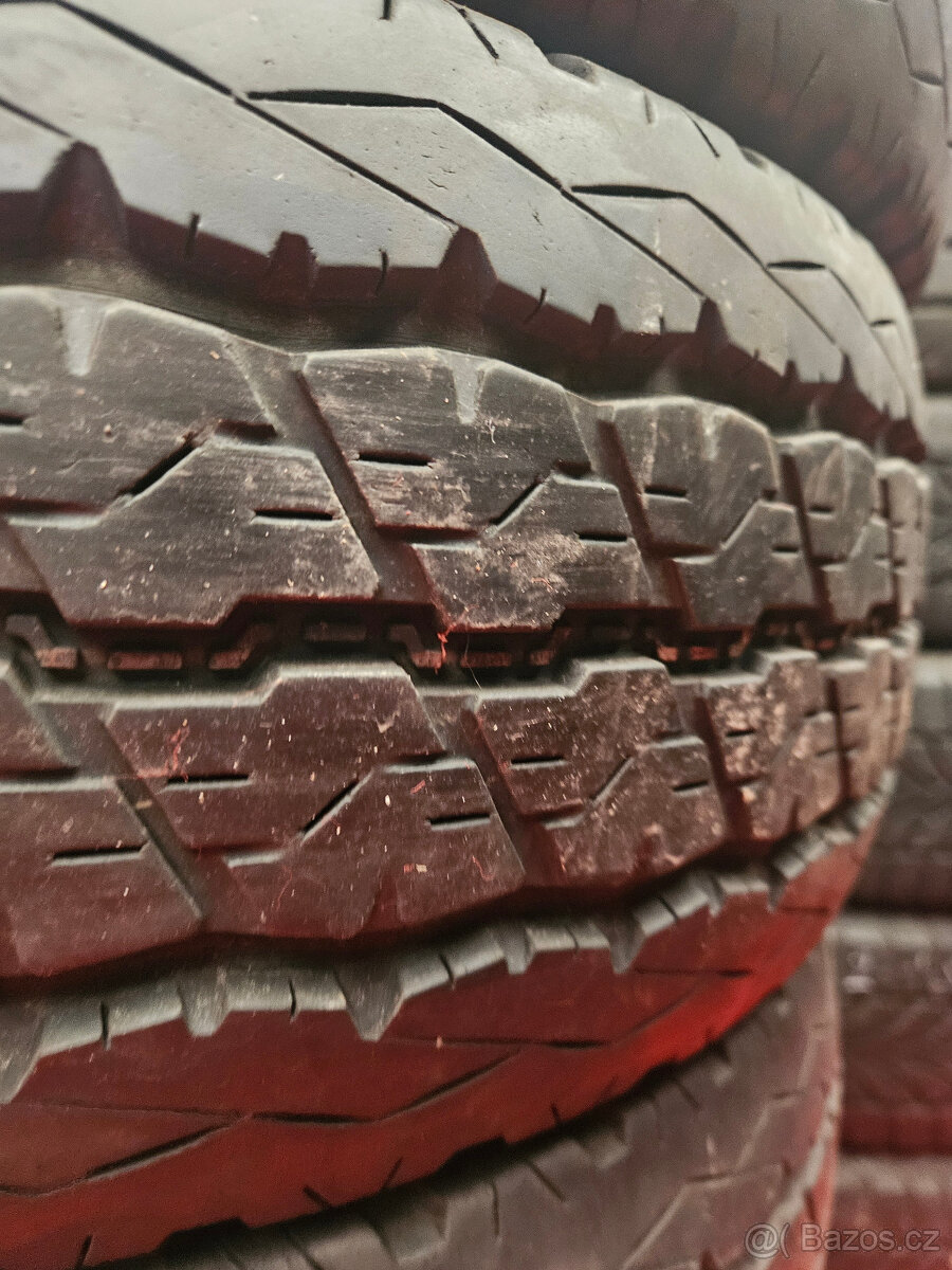 215/70R15C 109/107S Bridgestone - 2