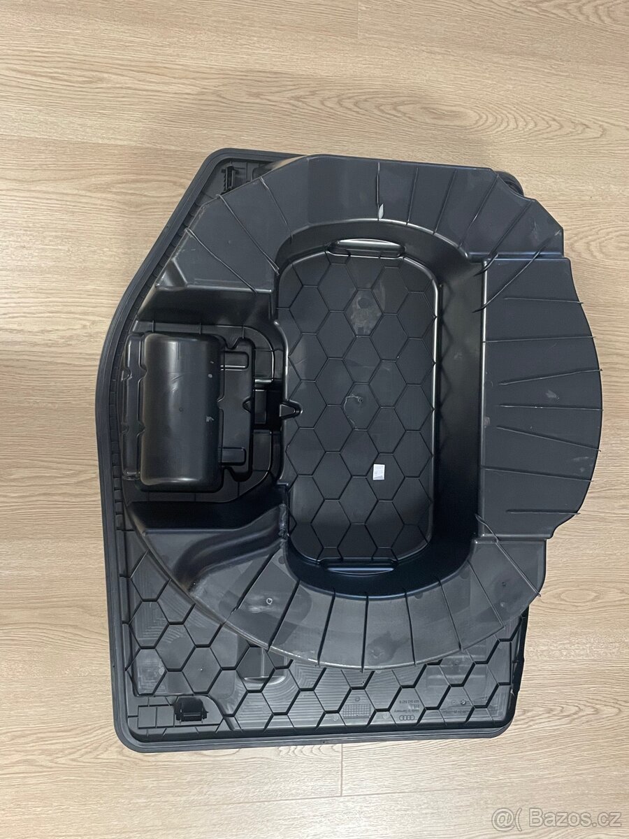 Vypln misto rezervy audi a6 - 2