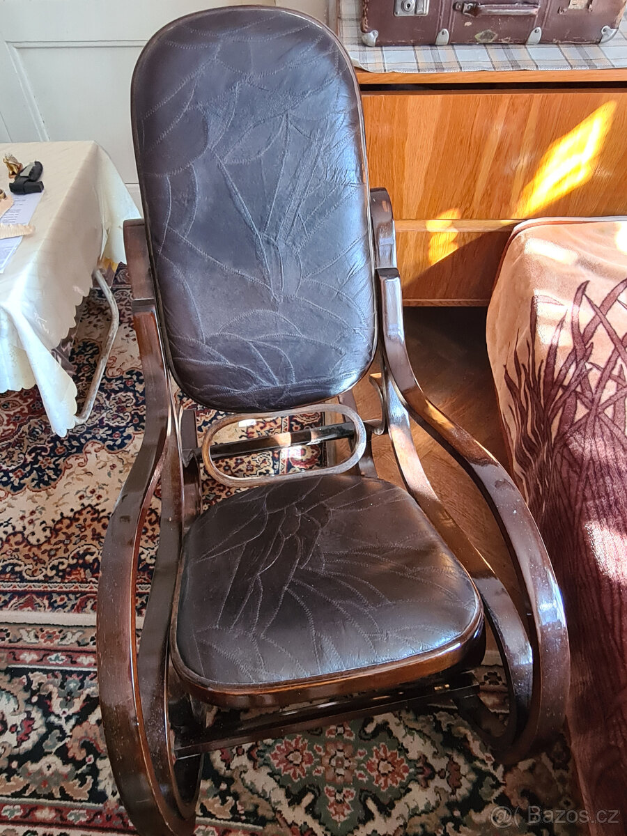 Houpací křeslo - 2