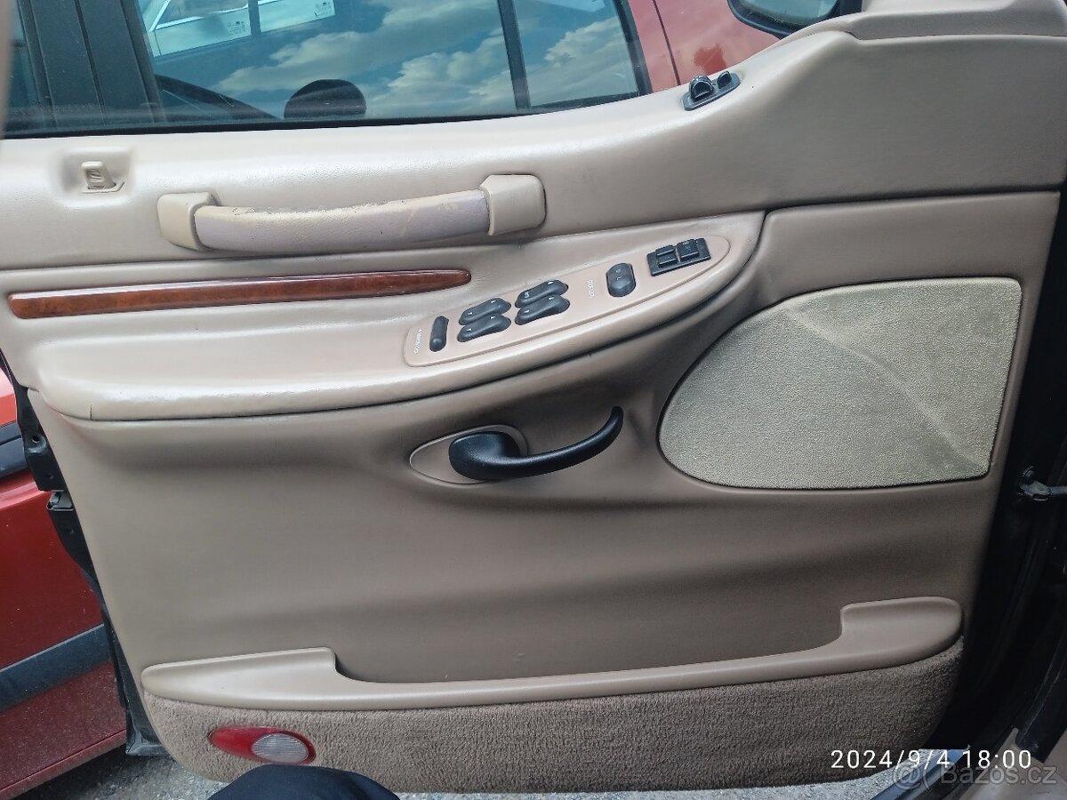 Lincoln navigator - 2