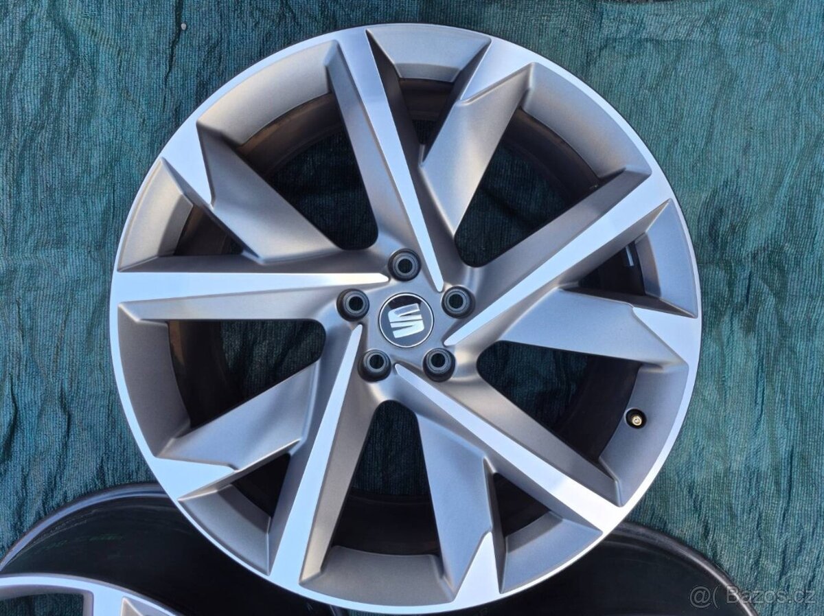 Sada disků Seat Tarraco FR ET38 8,5J - 2