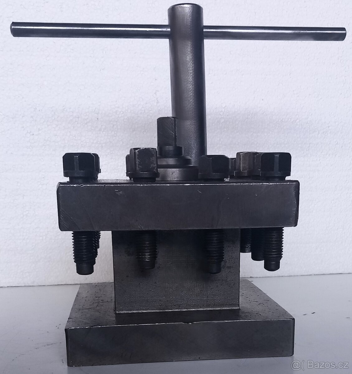 Prodávám nožovku na soustruh 170x170mm - 2