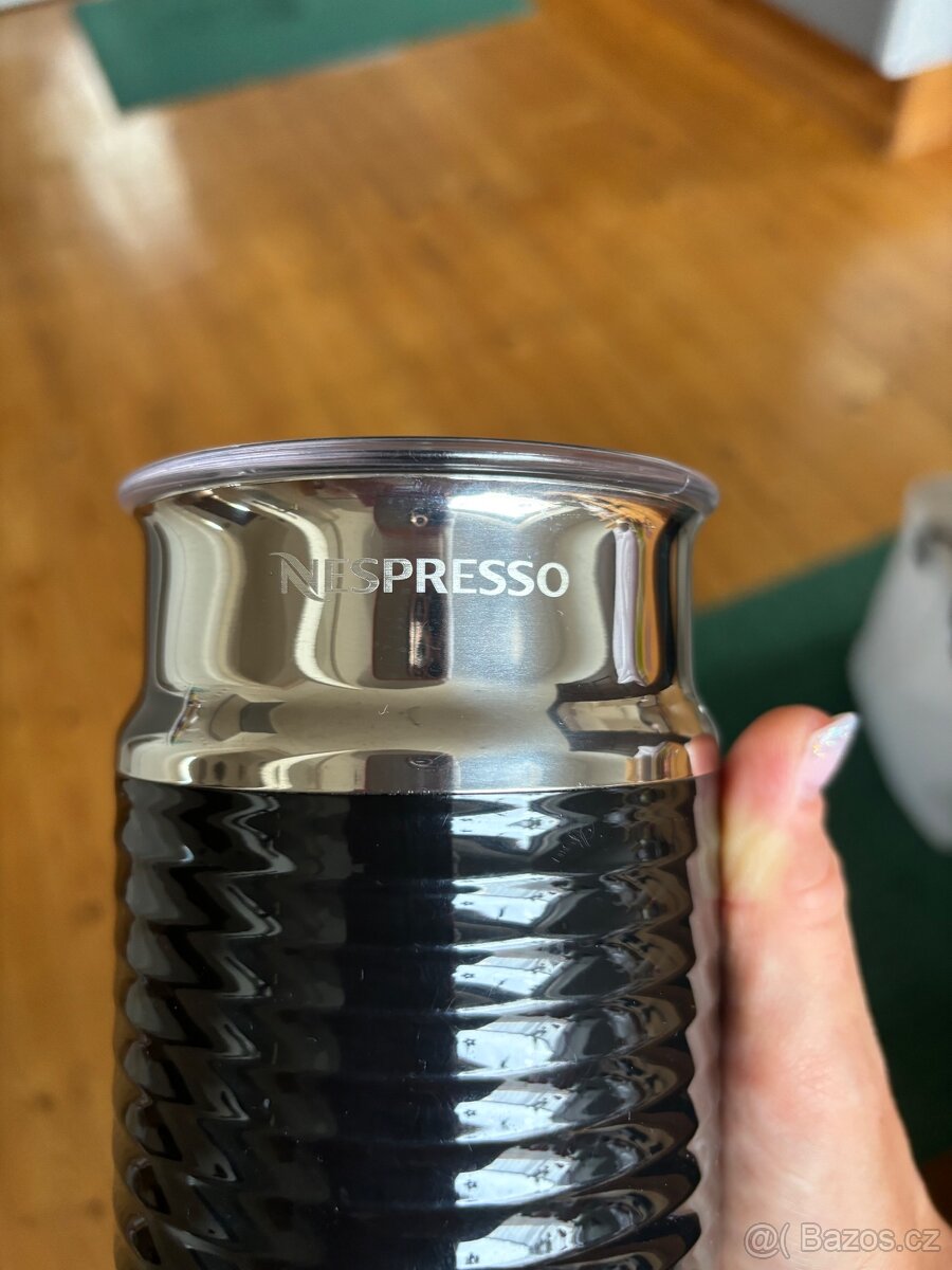 Napěňovač mléka Aeroccino 3 Black Nespresso - 2