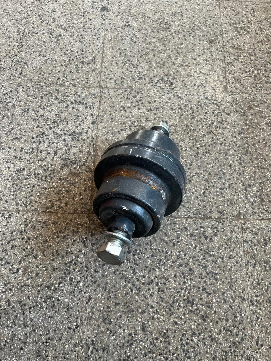 Spodní rolna originál Bobcat BERCO - 2