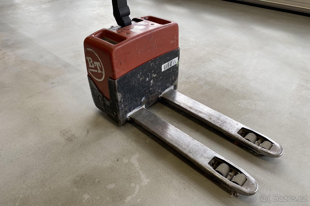 Toyota LWE130 elektrický paletový vozík - 2