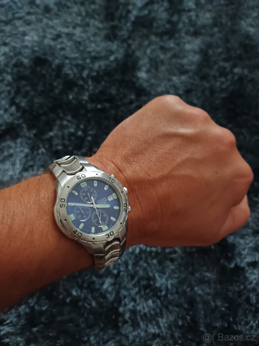 Luxusní pánské hodinky CITIZEN Chronograph WR100 - 2