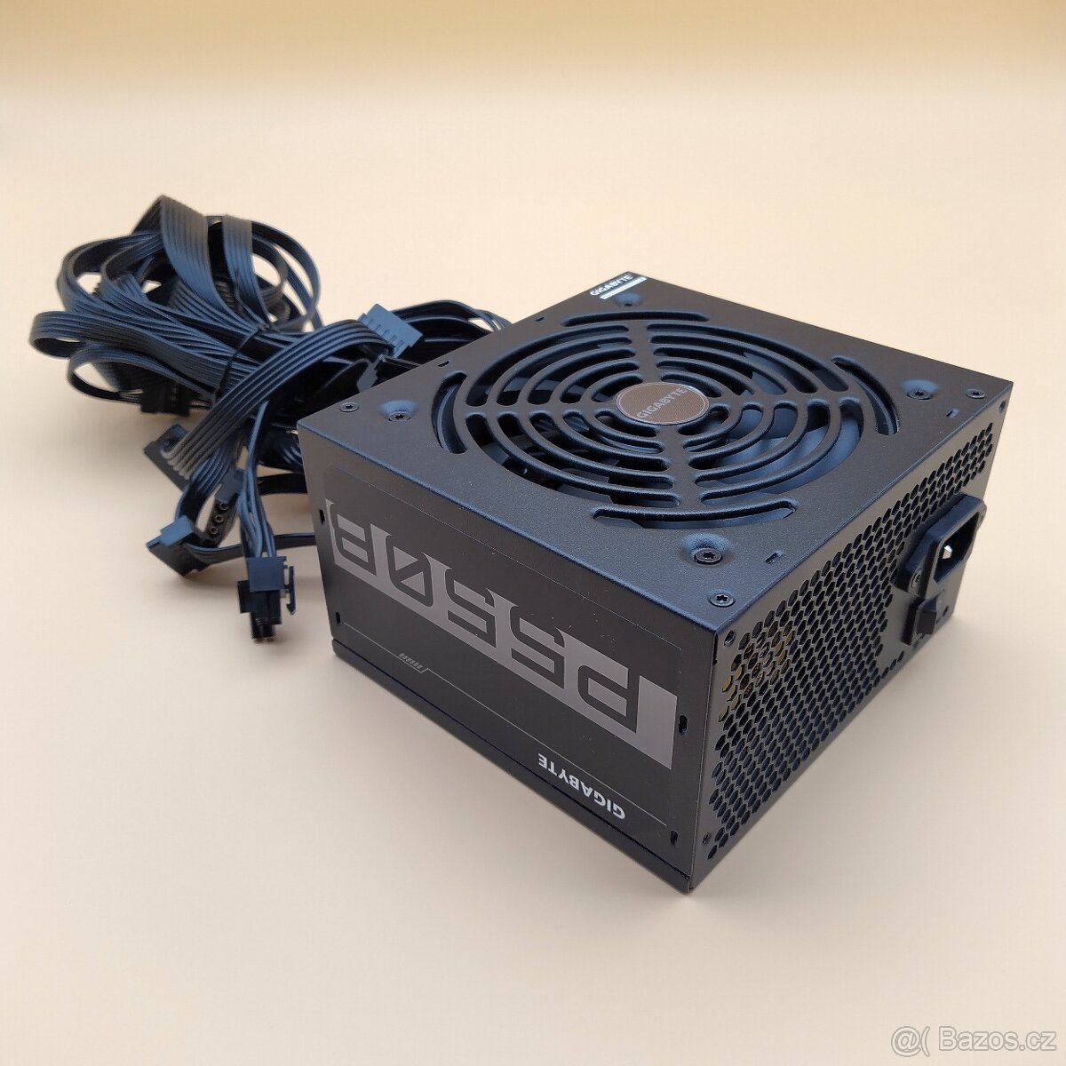 Prodám PC zdroj GIGABYTE P550B druhý - 2