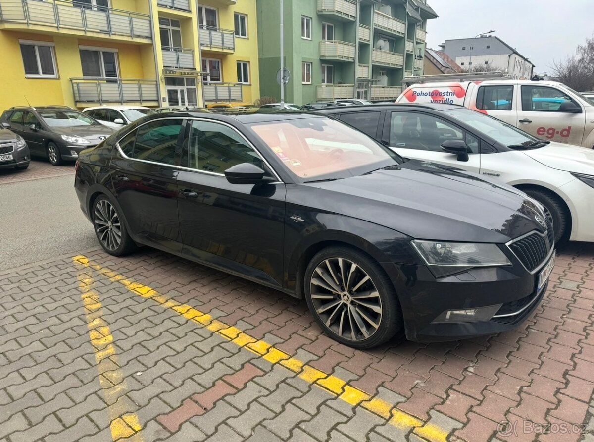 Predám Superb 3 2.0tdi 140kw 4x4 Laurin&Klement - 2