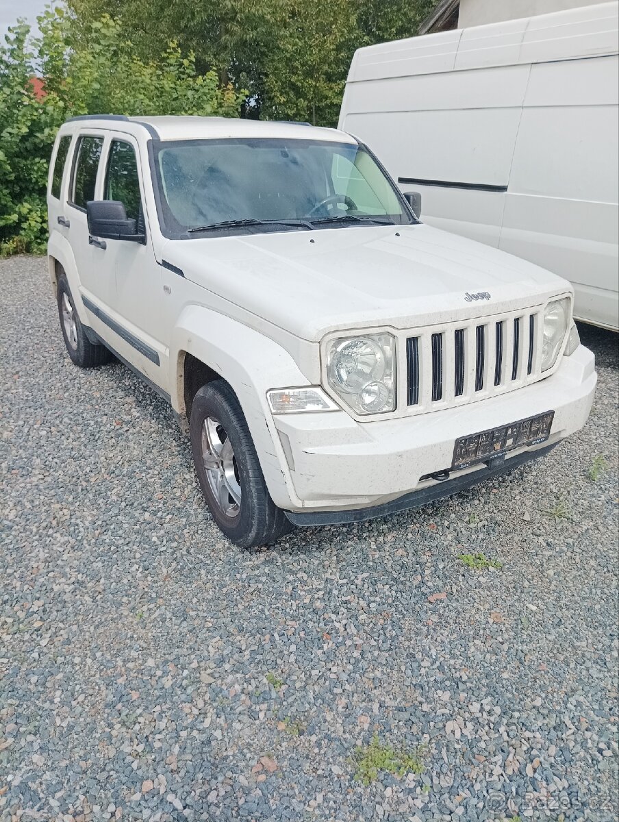 Jeep Cherokee,Liberty KK 2,8 Crd - 2