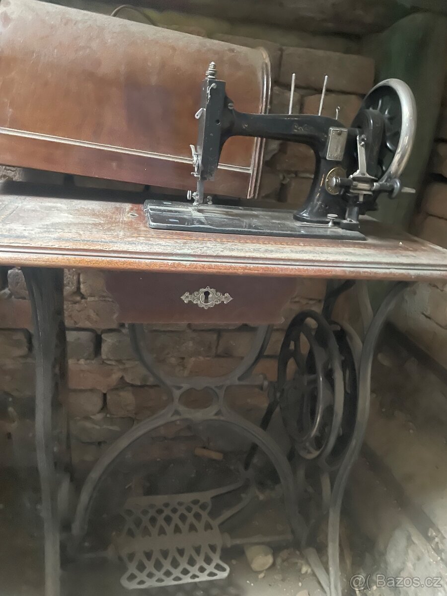 Biesolt & locke, meissen - šicí stroj - 2