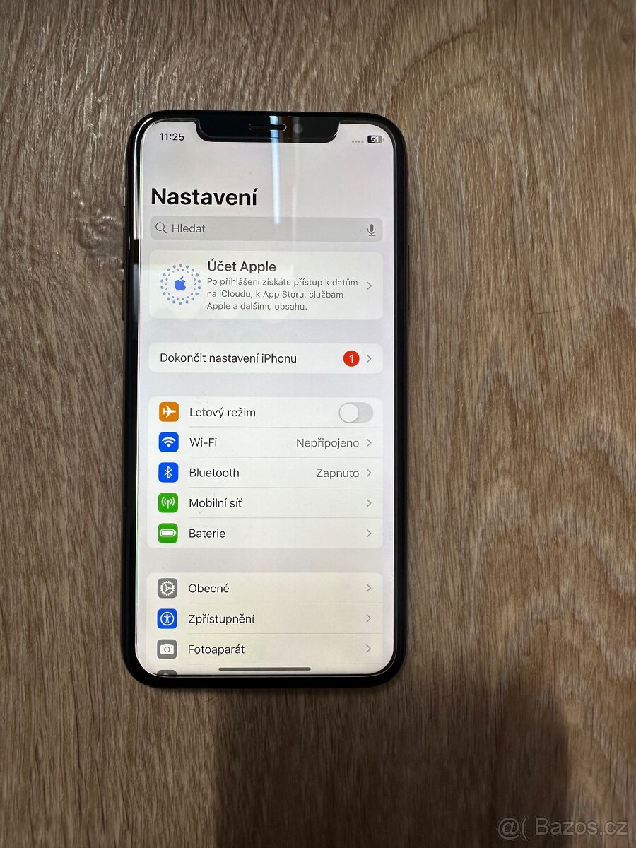 Apple iPhone Xs 256GB Zlatý - 2