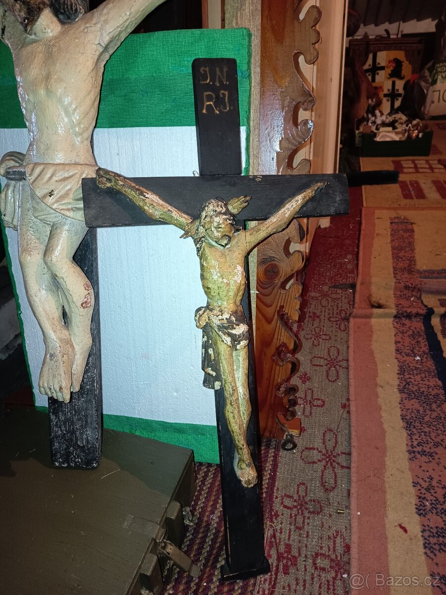 Prodám dva staré křiže s Krystusem - 2