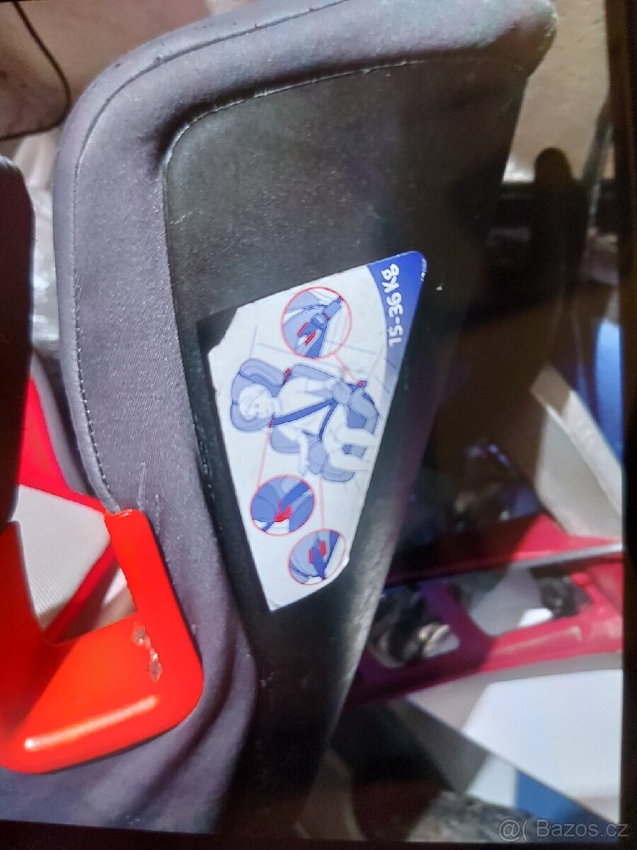 Autosedačka Chicco 15-36kg červená - 2