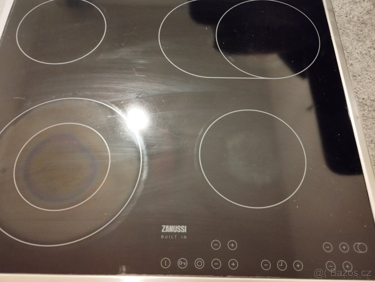 Sklokeramická deska - 2