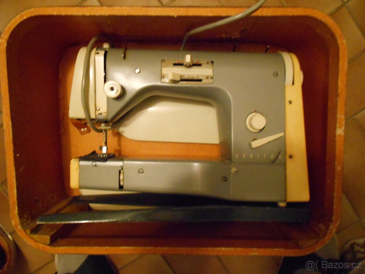 šicí stroj - 2