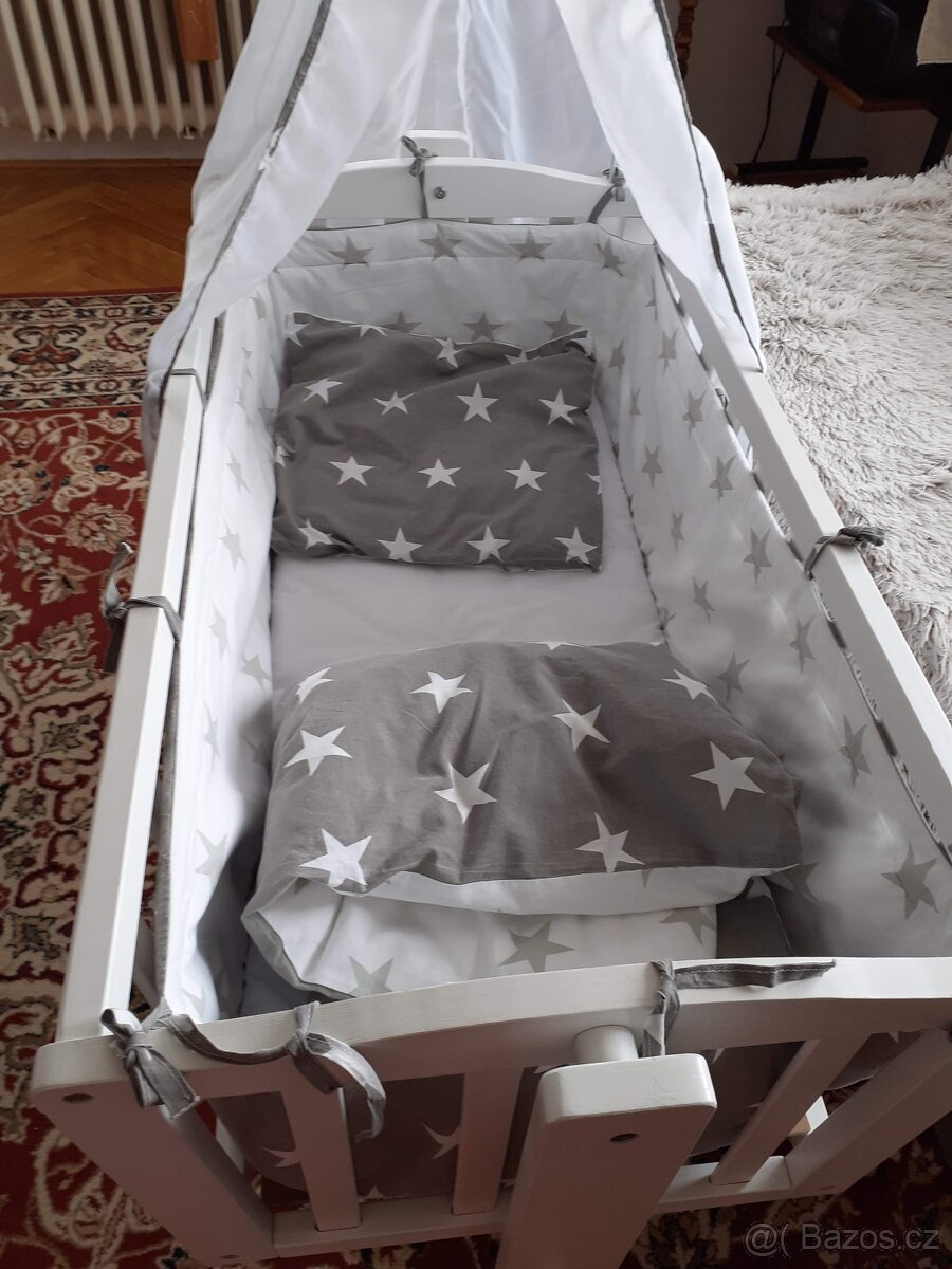 Bílá kolébka/postýlka s aretací - 2