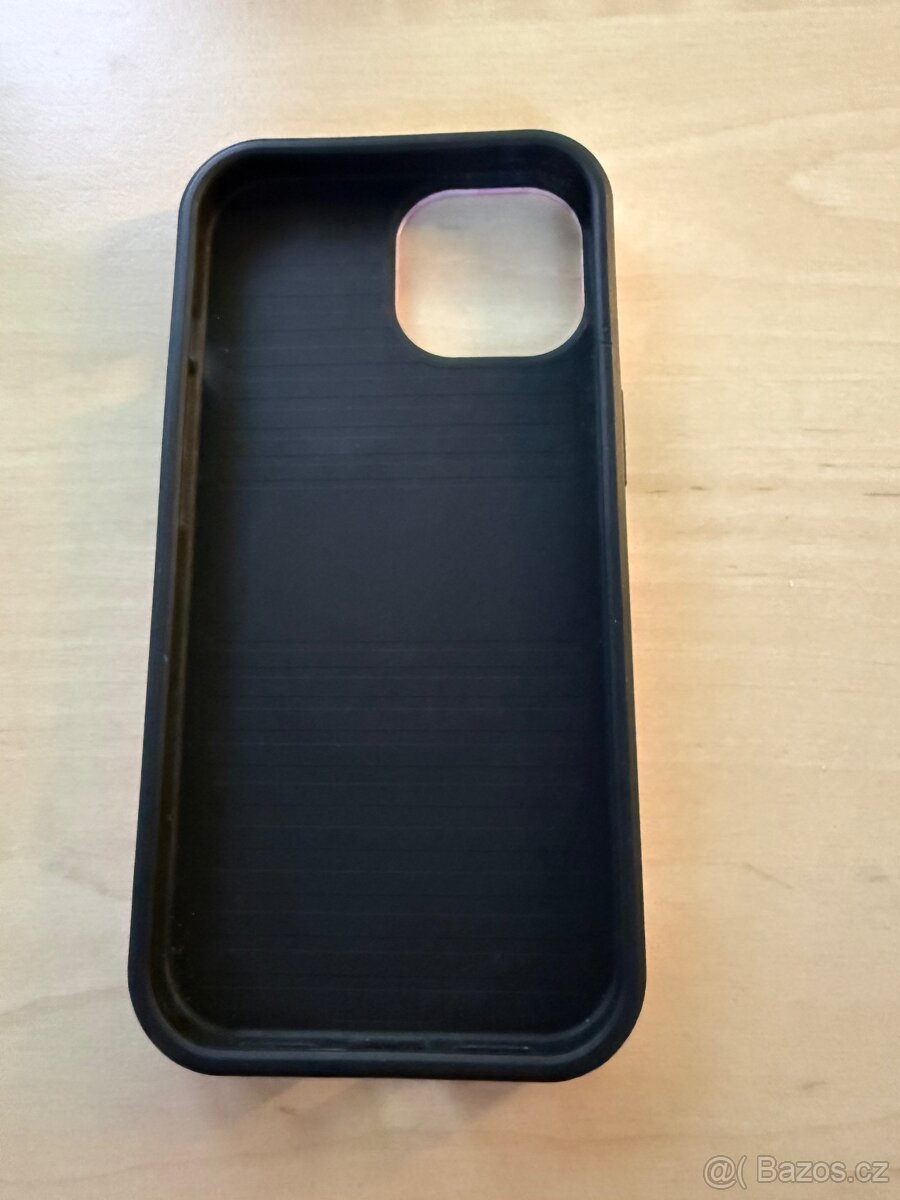 Kryt iPhone 15 BURGA - 2