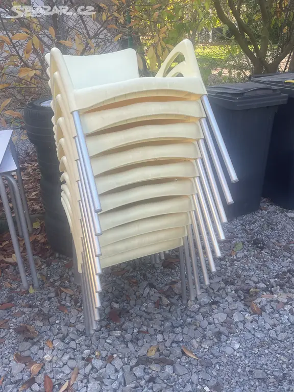 Židle - 2