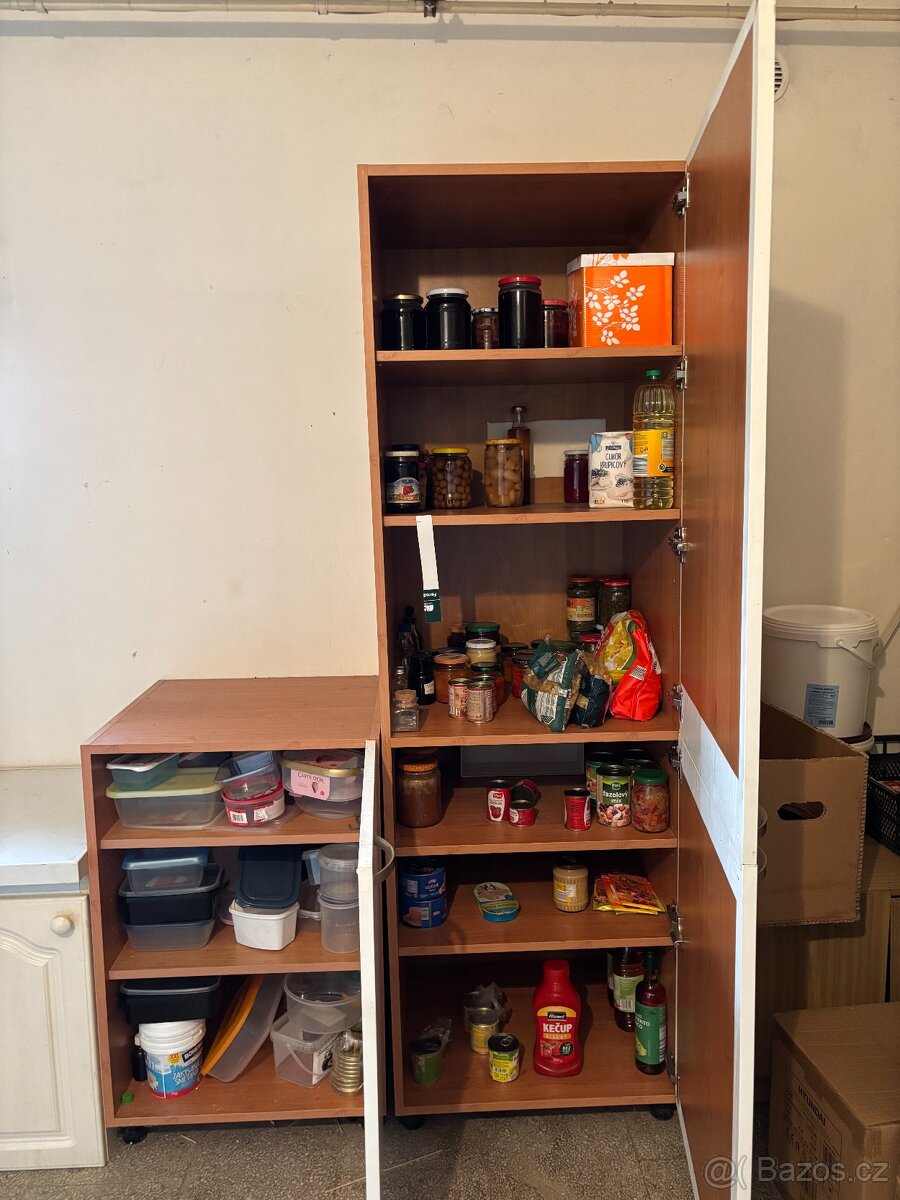 praktické skříně - 2