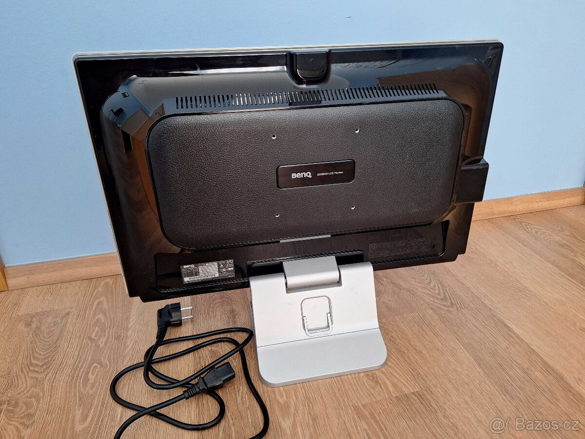 BenQ E2200HD 22" LCD, 5ms,10000:1, DVI, HDMI, repro - 2