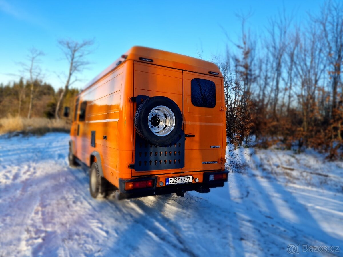 Mercedes Vario - 2
