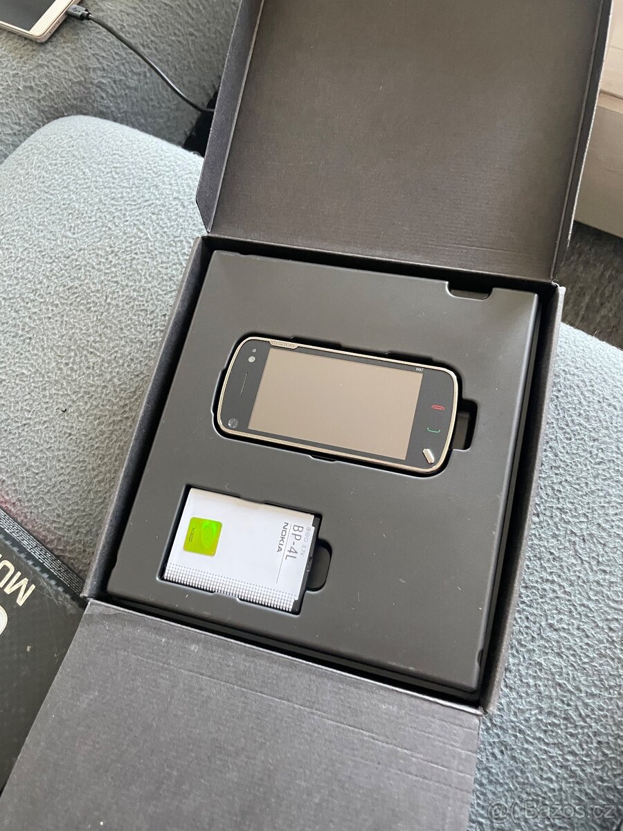 Nokia N97 - 2