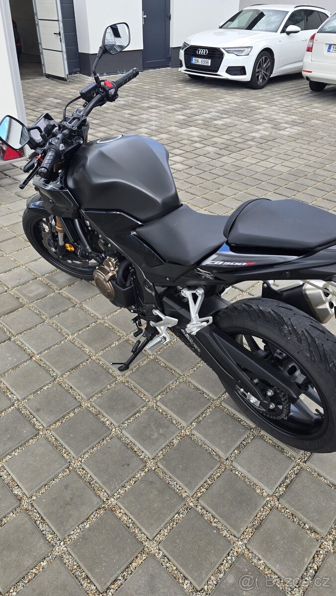Honda CB500FA - 2