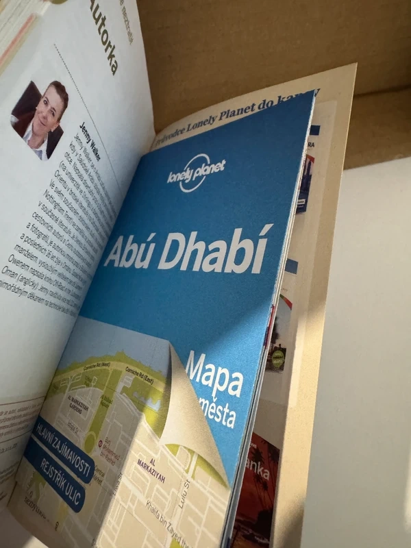 Abú Dhabí, LonelyPlanet Sprievodca/itinerár (s mapou) - 2