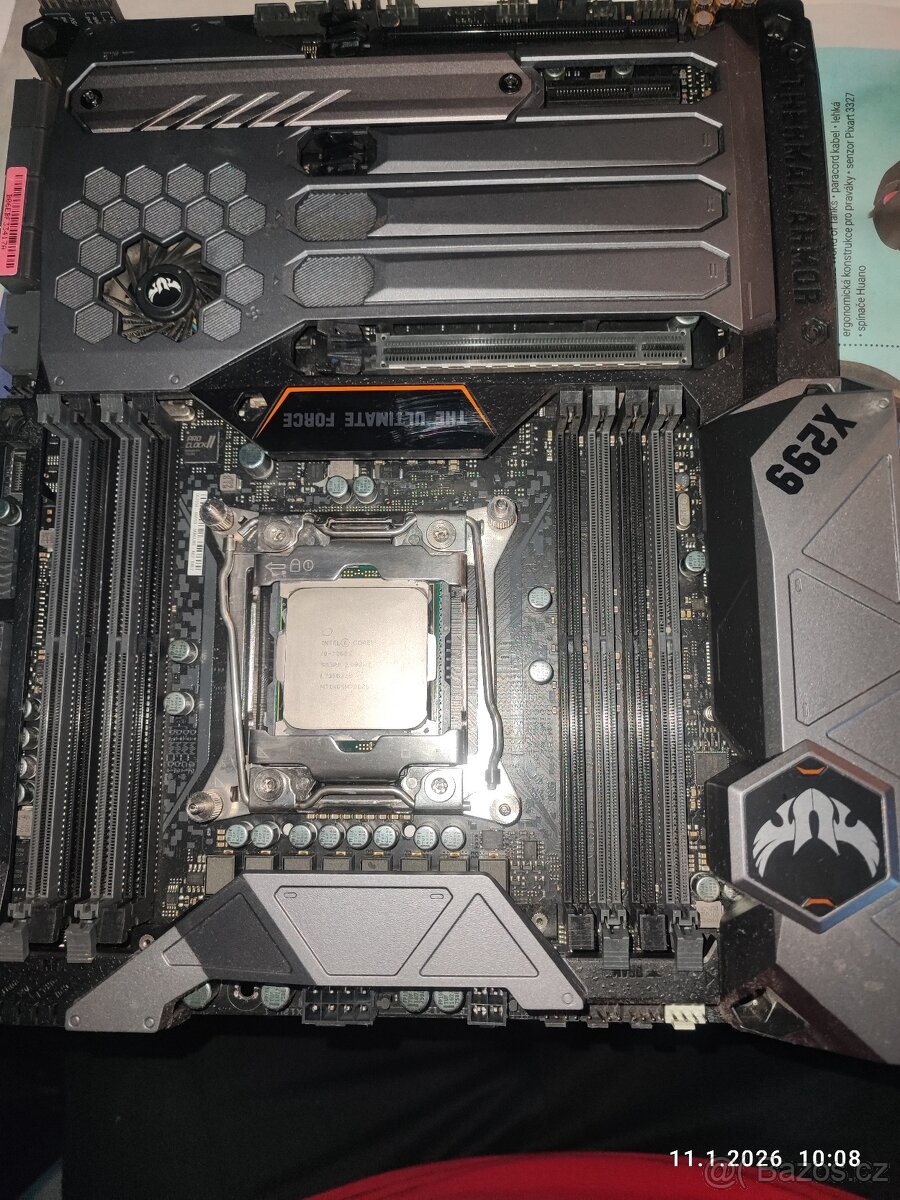 Asus TUF Mark 1 + Core I9 7960x + 32GB DDR4 - 2