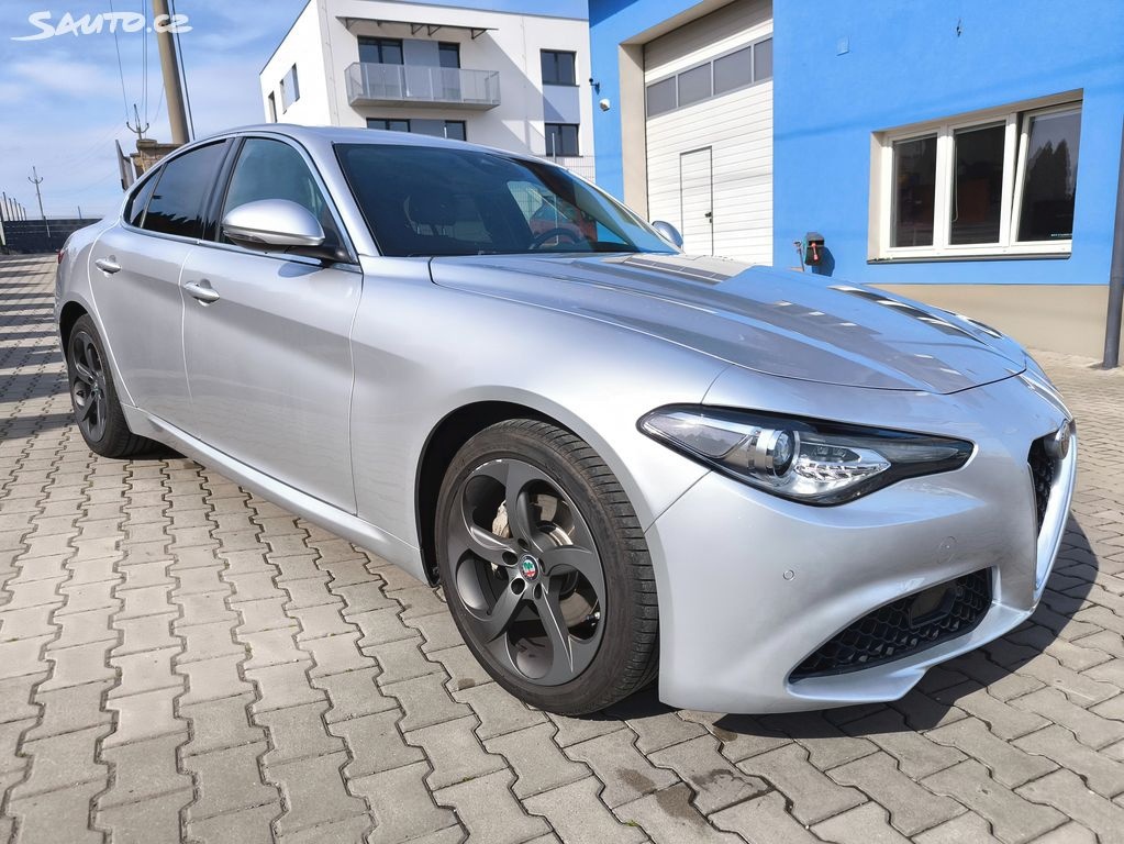 Alfa Romeo Giulia, 2.0 Turbo Super - 2