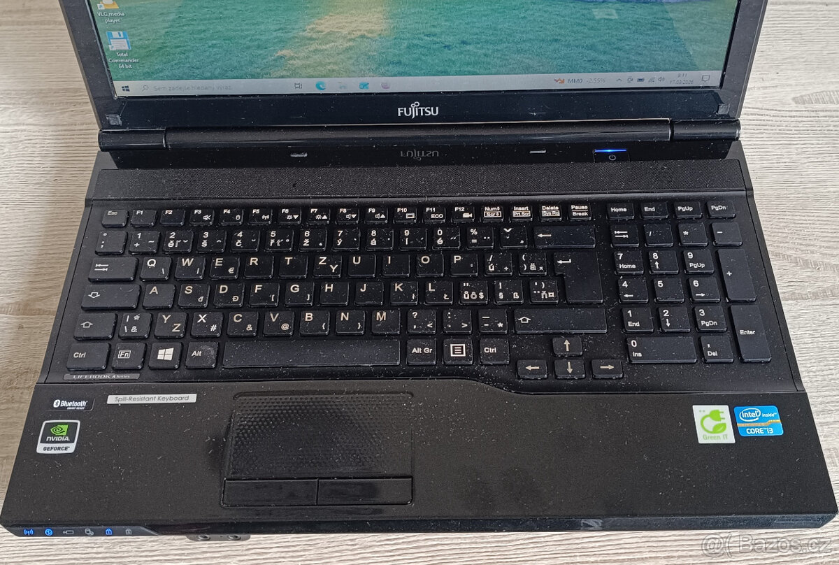 15.6 Notebook Fujitsu Lifebook AH532 - 2