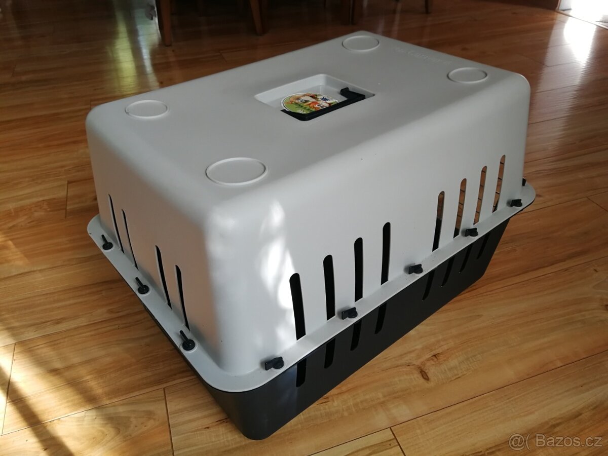 BOX NA PŘEPRAVU PSA / KOČKY - 2