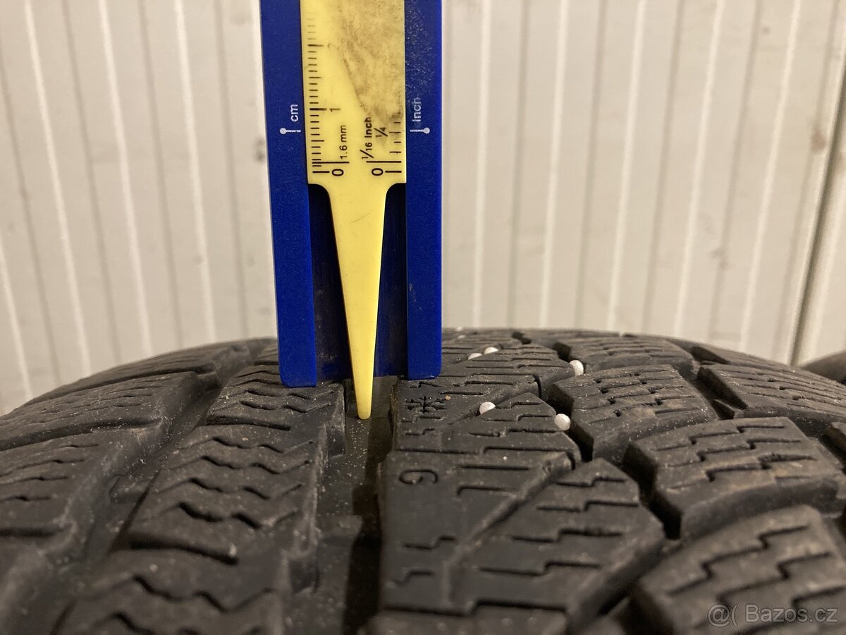 225/55/17 Nokian Tyres Runflat zimní - 2