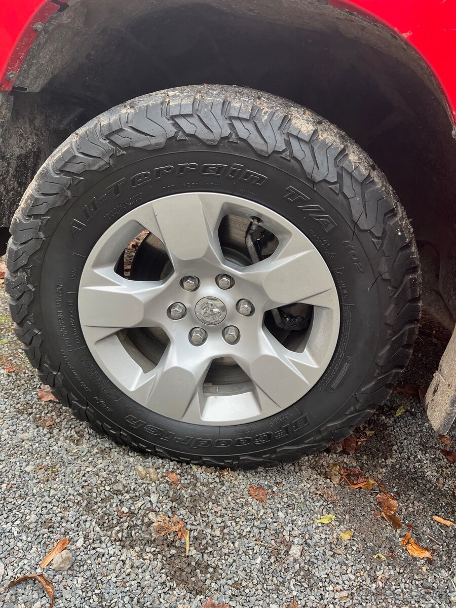 terénní pneu 275/65 R18