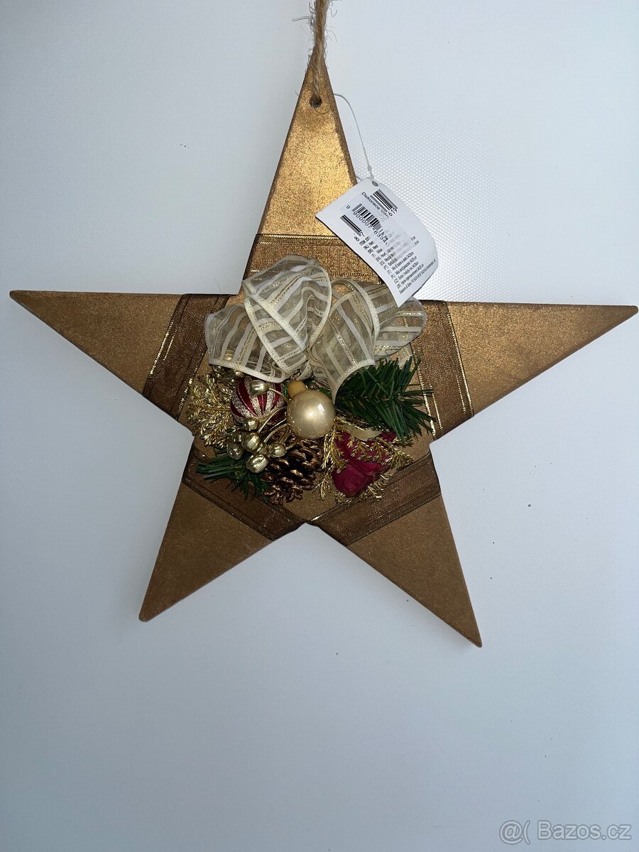 Vánoční zlata hvězda nove - 2