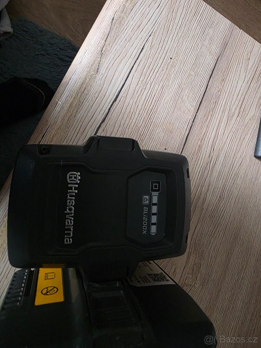 HUSQVARNA BLI 200X - 2