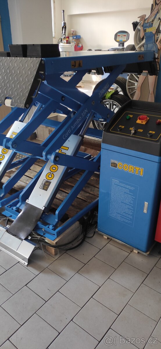 Nůžkový zvedák na podlahu,nebo do podlahy ,nosnost 3.500 kg - 2