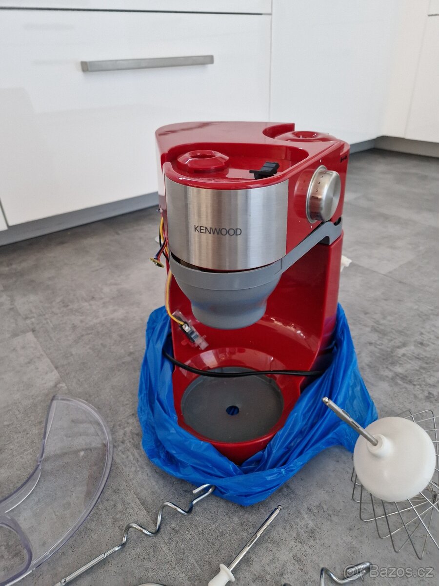 Kuchyňský robot KENWOOD - 2
