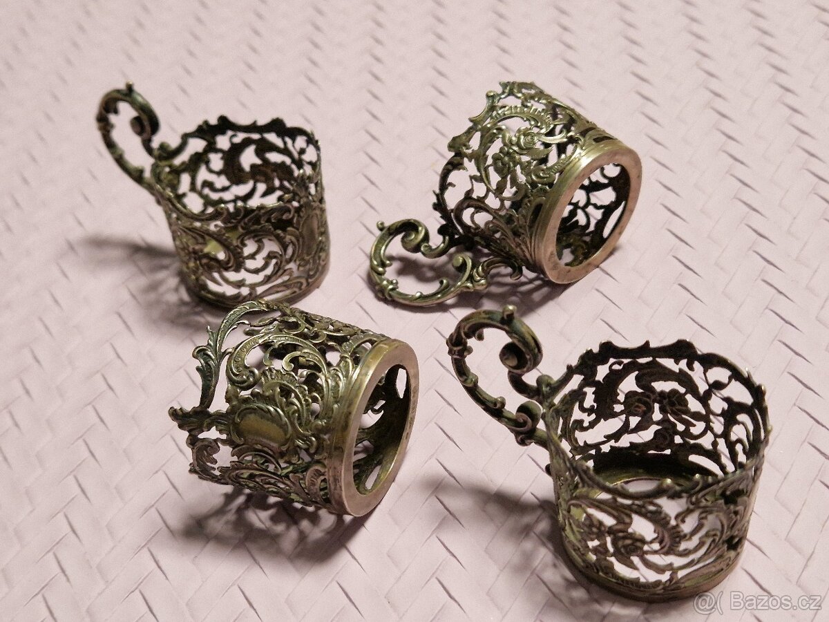 Starožitné stříbrné držáky na malé sklenky / frťany – Ag 800 - 2