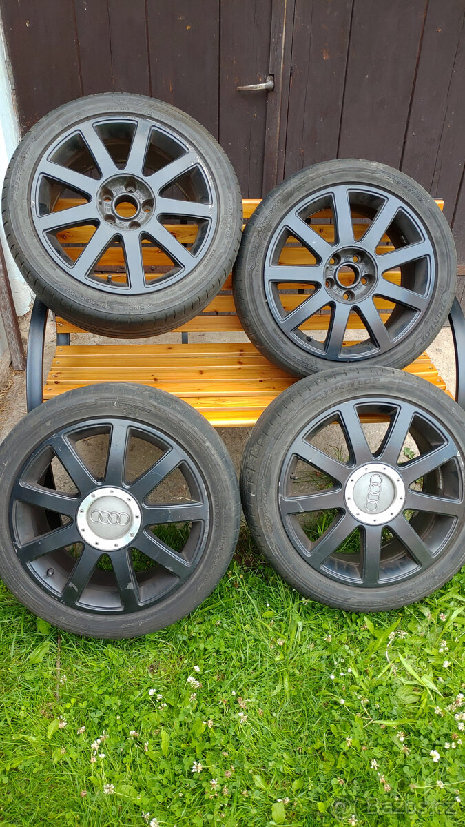 ALU disky 5x112 r17 ET43 7,5Jx17H2 s pneu pro Audi A4 - 2