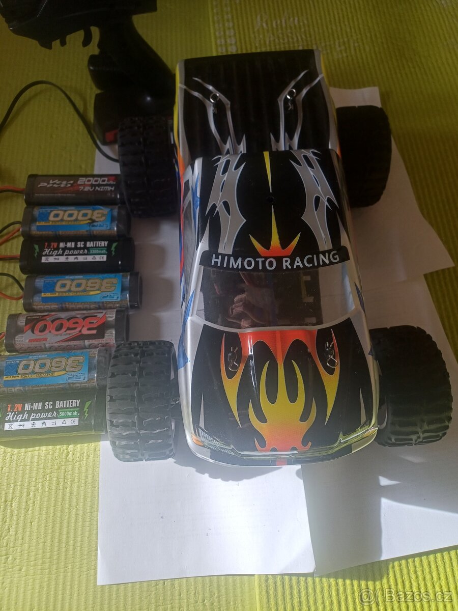 RC auto Himoto Monster EMXT-1 4WD ART 1:10 + 7 baterií - 2