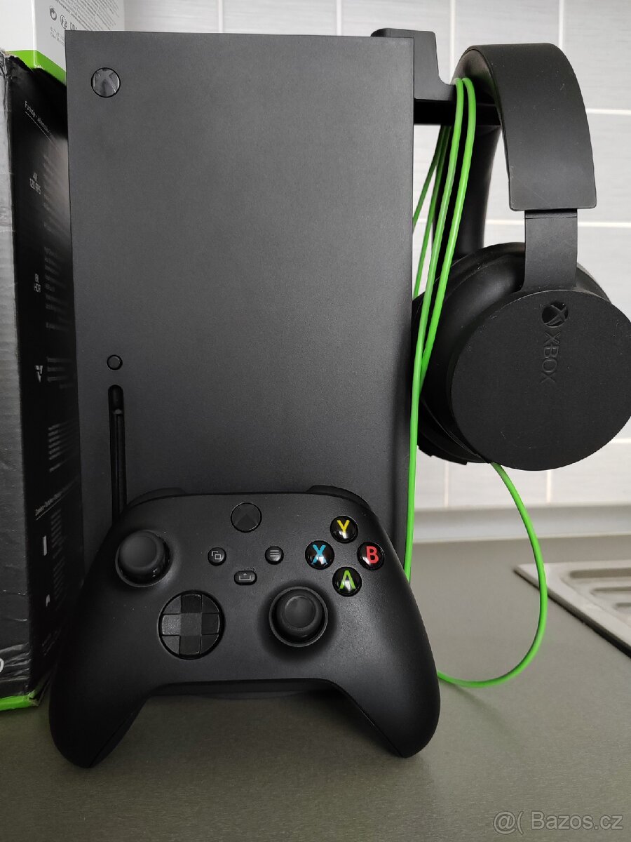 Xbox Series X + Xbox hry + příslušenství - 2