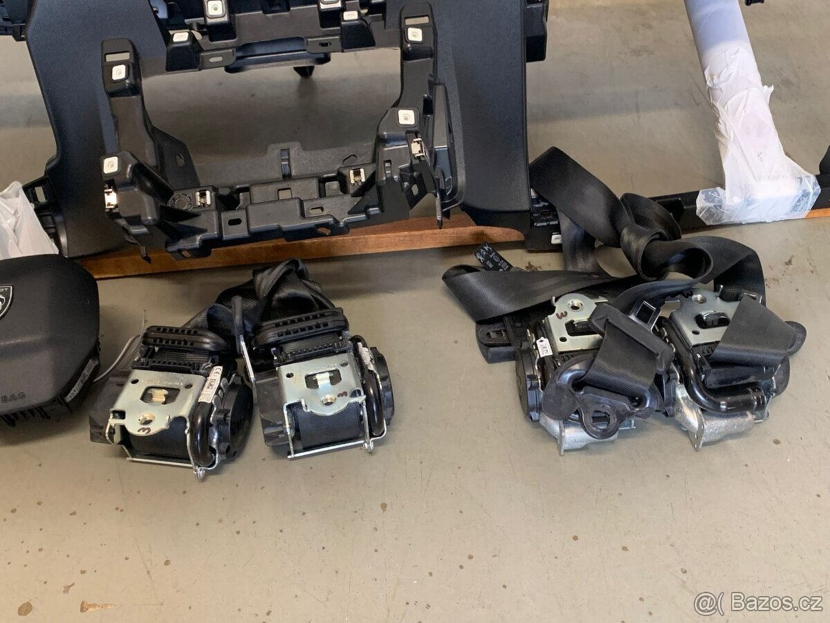 Airbagová sada Peugeo 2008 lift - 2