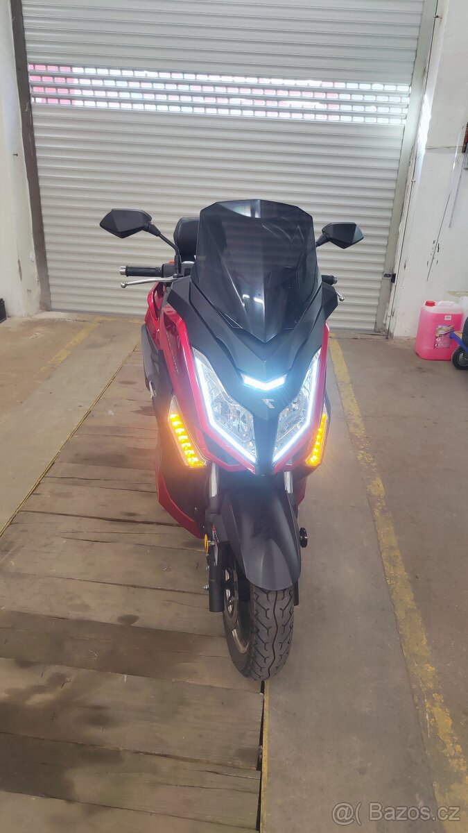 Prodám skútr Alexone 125 - 2