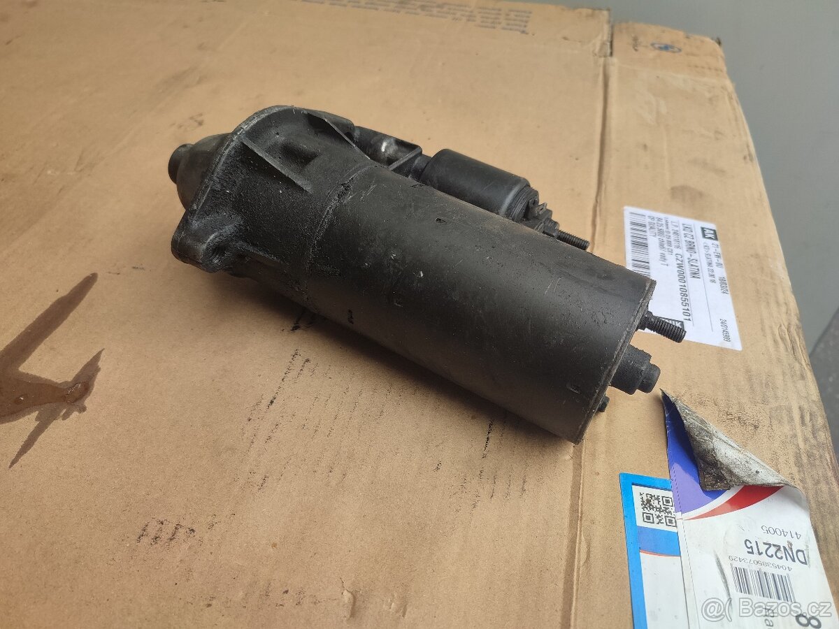 Startér VW Golf IV - 2